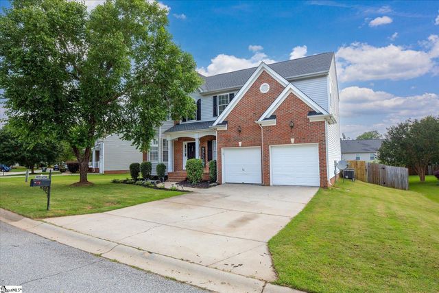 323 Waterton Way, Simpsonville, SC 29680