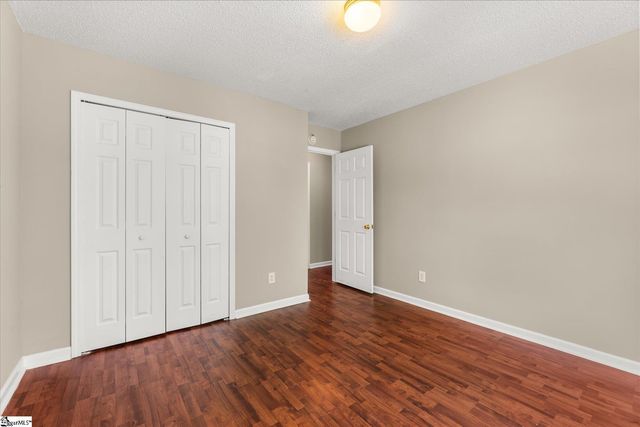 323 Waterton Way, Simpsonville, SC 29680