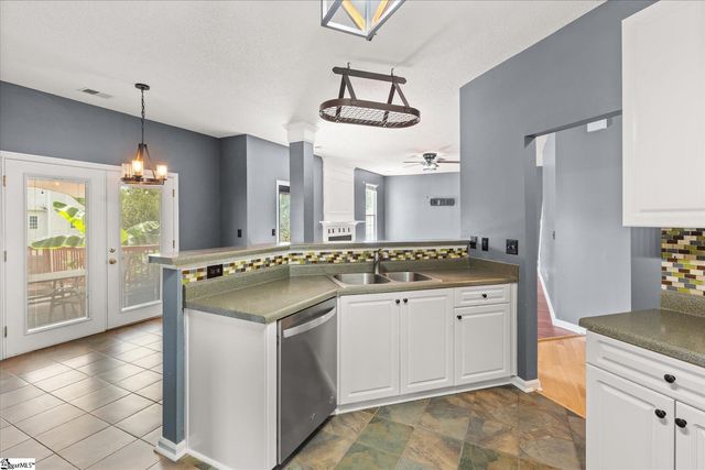 323 Waterton Way, Simpsonville, SC 29680