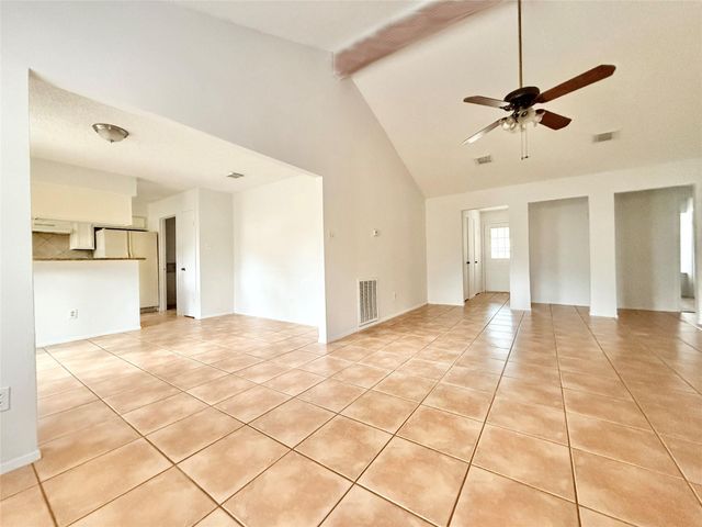 6 Maywind Court, The Woodlands, TX 77381