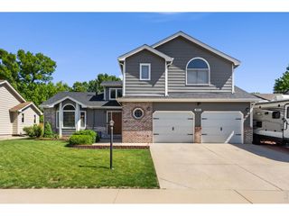 883 W 44th St, Loveland, CO 80538