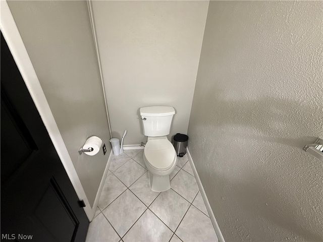 504 Greenbrier Court, Steubenville, OH 43953