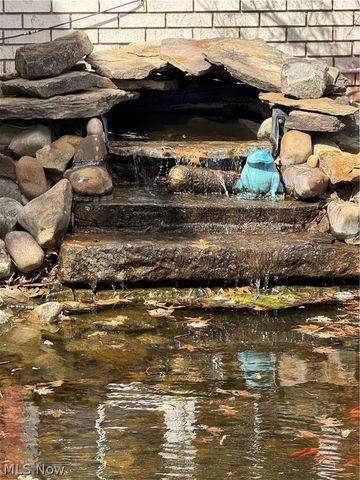 504 Greenbrier Court, Steubenville, OH 43953