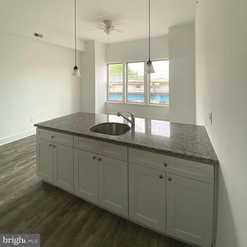 6032 MARKET STREET 3RD FL, Philadelphia, PA 19139