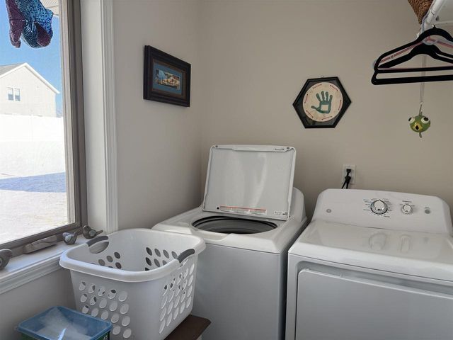 863 E Bridget Drive, Beloit, WI 53511