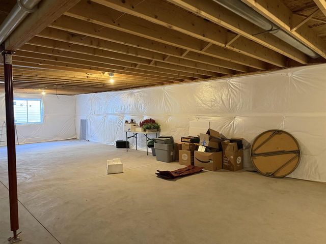 863 E Bridget Drive, Beloit, WI 53511