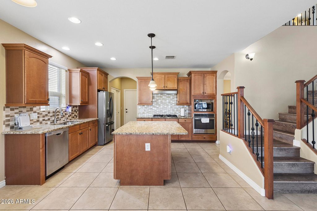 244 E MEAD Drive, Chandler, AZ 85249 — exterior