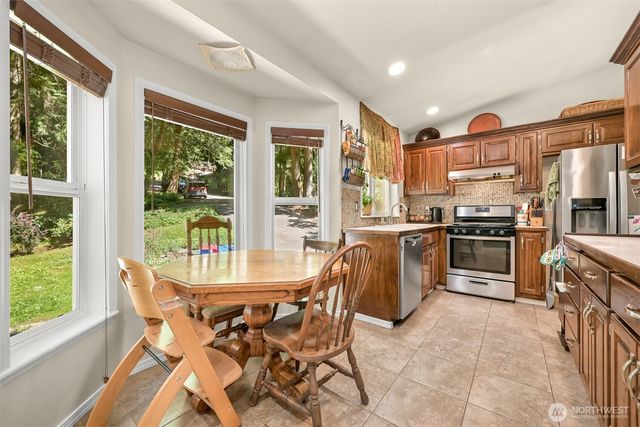 10 Cedar Place, Bellingham, WA 98229