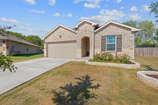 200 Addison PL, Lockhart, TX 78644