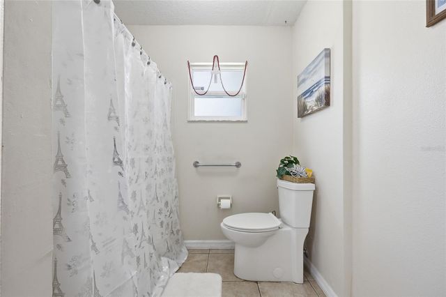 9516 CULLOWHEE COURT, Orlando, FL 32817