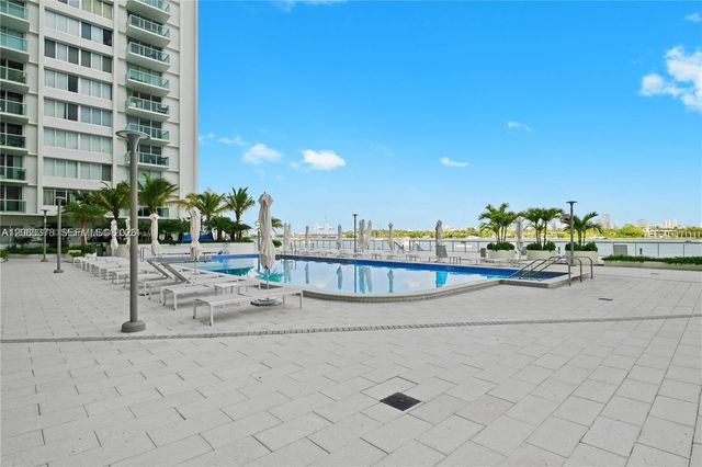 1000 West Ave PH27, Miami Beach, FL 33139