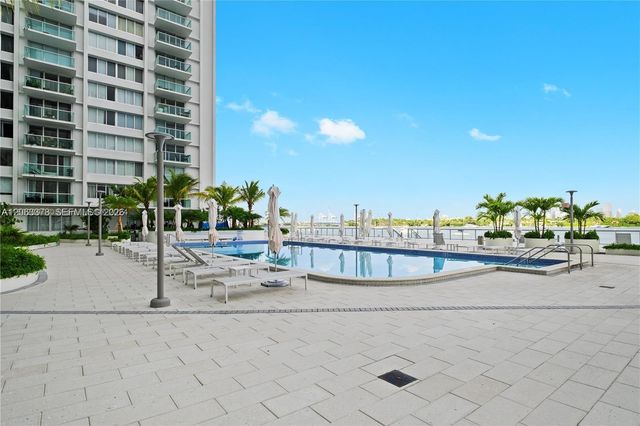 1000 West Ave PH27, Miami Beach, FL 33139