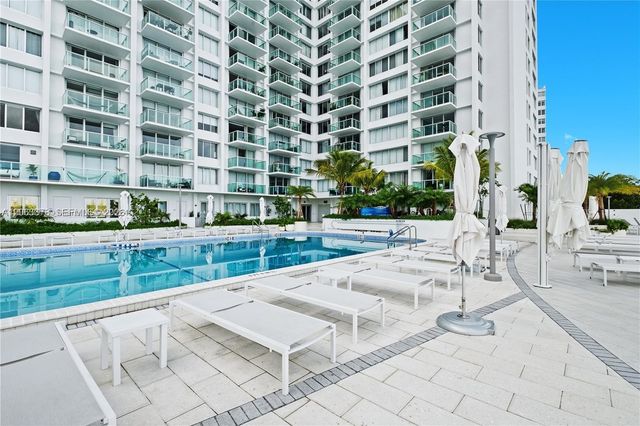 1000 West Ave PH27, Miami Beach, FL 33139