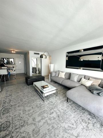 1000 West Ave PH27, Miami Beach, FL 33139