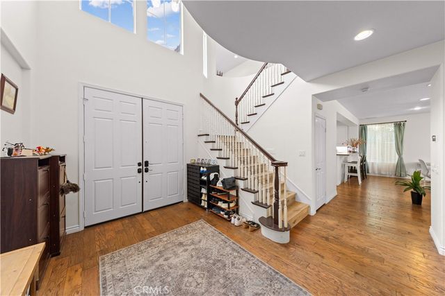2563 N Falconer, Orange, CA 92867