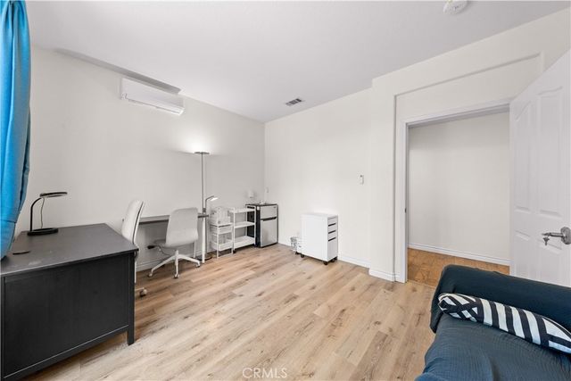 2563 N Falconer, Orange, CA 92867