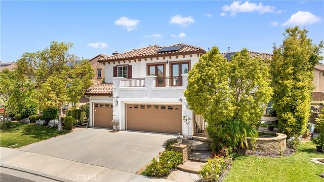 2563 N Falconer, Orange, CA 92867