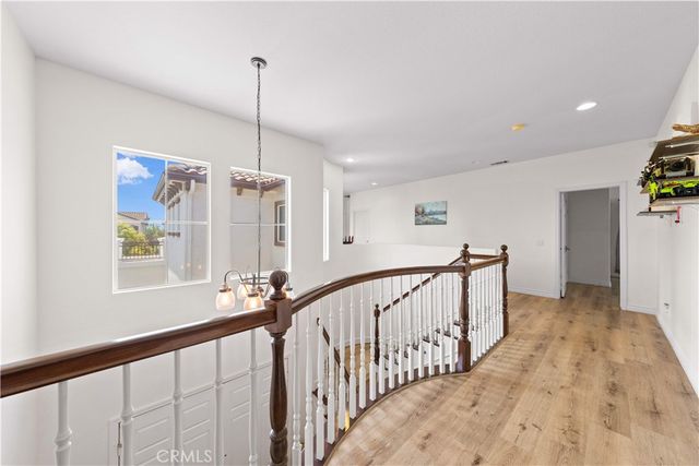 2563 N Falconer, Orange, CA 92867