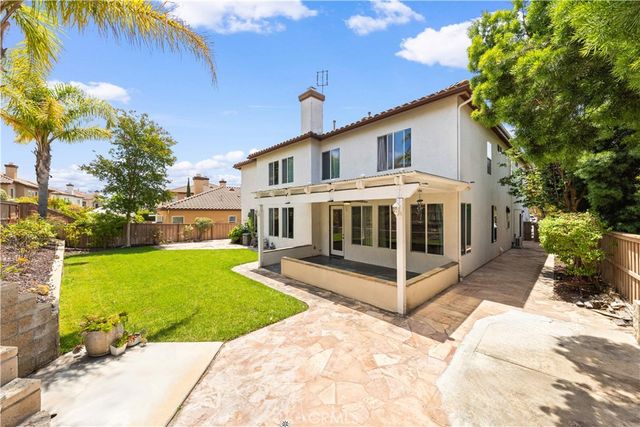 2563 N Falconer, Orange, CA 92867