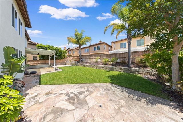 2563 N Falconer, Orange, CA 92867