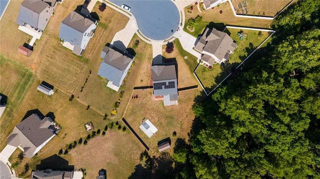 40 Onslowbay Court, Whitsett, NC 27377