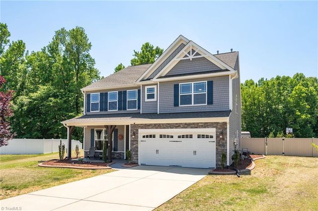 40 Onslowbay Court, Whitsett, NC 27377