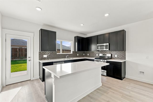 1710 Glacial Beech Place, Forney, TX 75126