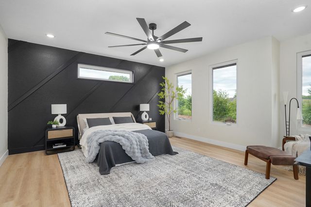 5154 N Seacrest Drive, Ozark, MO 65721