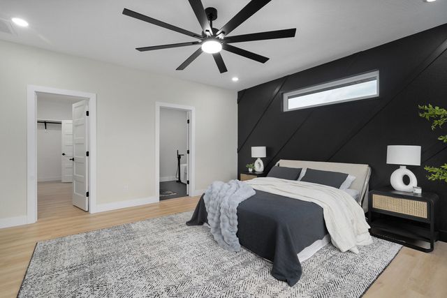 5154 N Seacrest Drive, Ozark, MO 65721