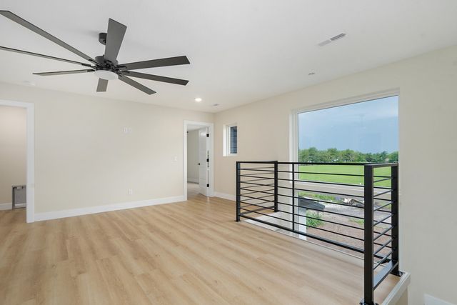 5154 N Seacrest Drive, Ozark, MO 65721