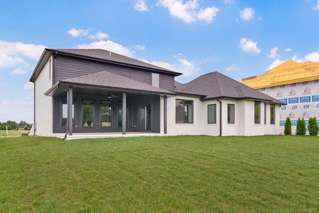 5154 N Seacrest Drive, Ozark, MO 65721