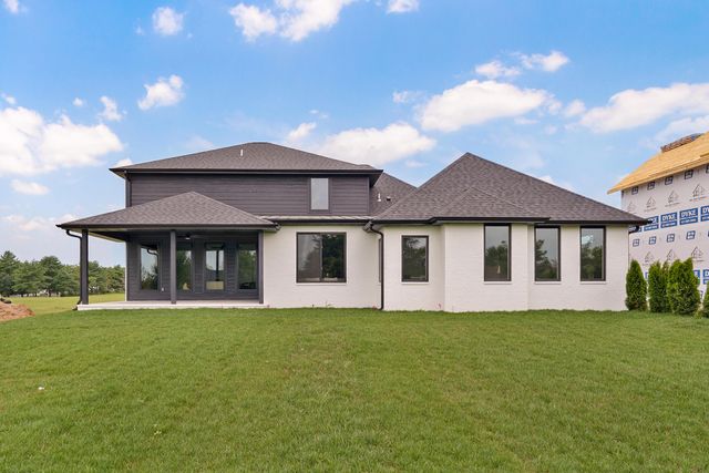 5154 N Seacrest Drive, Ozark, MO 65721