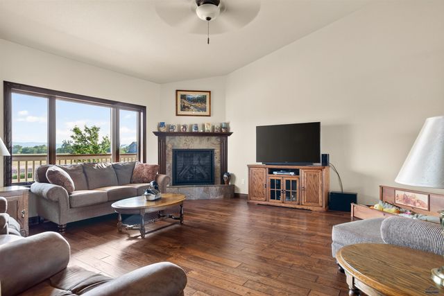 1554 DOUBLE TREE DR, Piedmont, SD 57769