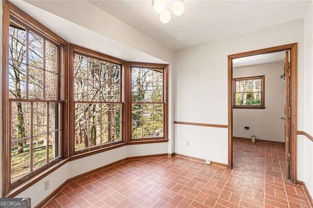 1758 W Nancy Creek Drive NE, Atlanta, GA 30341