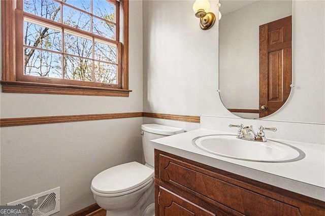 1758 W Nancy Creek Drive NE, Atlanta, GA 30341