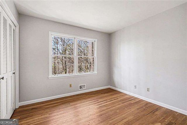 1758 W Nancy Creek Drive NE, Atlanta, GA 30341