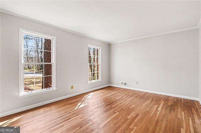 1758 W Nancy Creek Drive NE, Atlanta, GA 30341