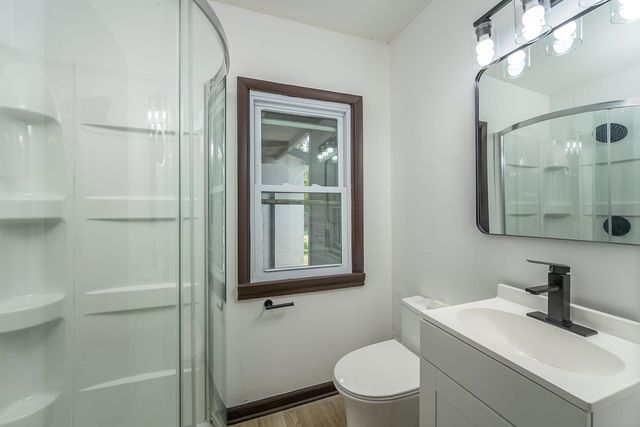 205 N Sedgwick St, Wichita, KS 67203
