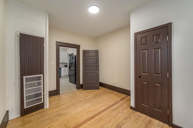 205 N Sedgwick St, Wichita, KS 67203