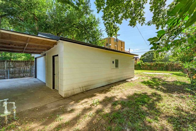 205 N Sedgwick St, Wichita, KS 67203