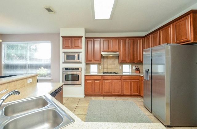 19802 Shavon Springs Drive, Spring, TX 77388