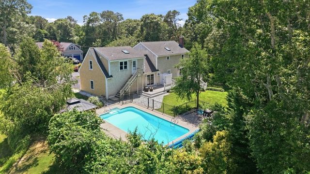 10 Old Colony Way, Yarmouth, MA 02664