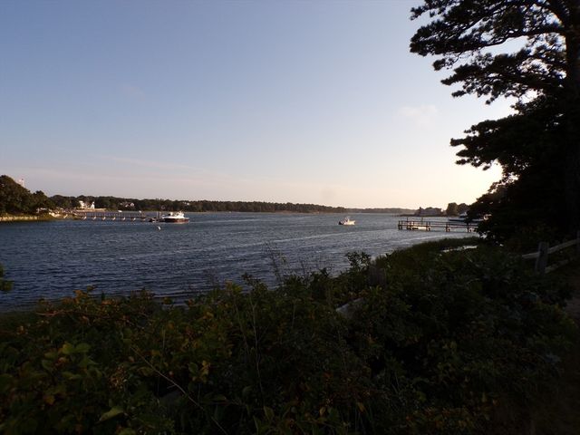 10 Old Colony Way, Yarmouth, MA 02664