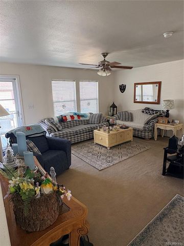 4605 Ashwood Street, Longmont, CO 80504