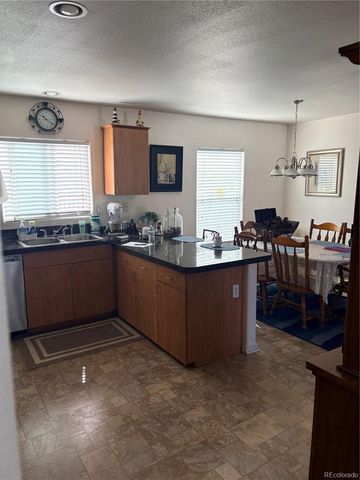 4605 Ashwood Street, Longmont, CO 80504