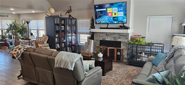 711 Taylor Street, Siloam Springs, AR 72761