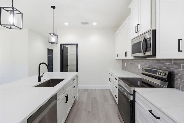 16516 SW 54TH COURT ROAD, Ocala, FL 34473