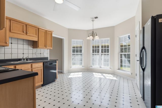 5174 SCARLET OAK CIRCLE, Bessemer, AL 35022