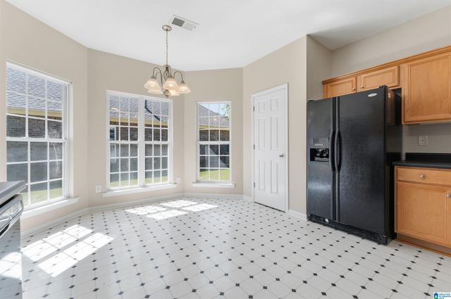 5174 SCARLET OAK CIRCLE, Bessemer, AL 35022