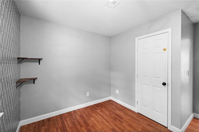 11013 Lakeside Drive, Rogers, AR 72756